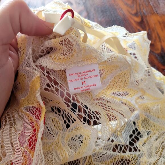 Josie Natori Lace Sexy Nightgown Dress Chemise Sz M - Picture 6 of 6